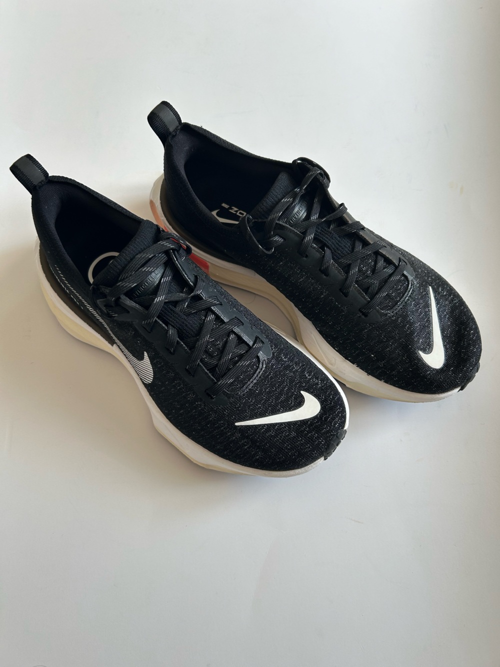 NIKE ZoomX Invincible Run-Women’s size 8 - Picture 5 of 10